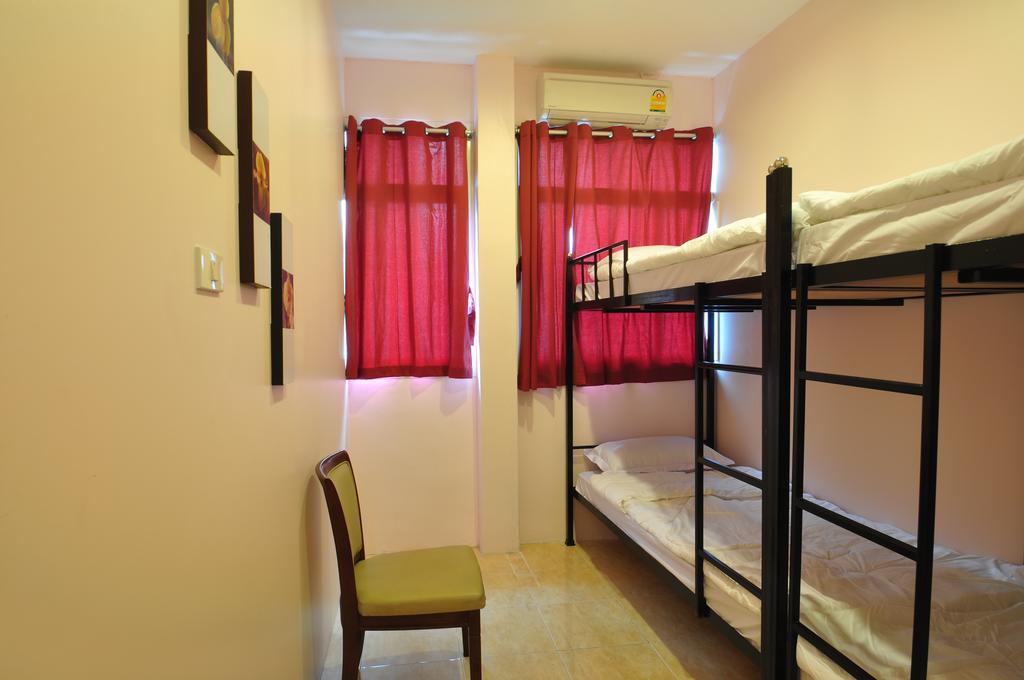 Orchid Hostel Bangkok Oda fotoğraf