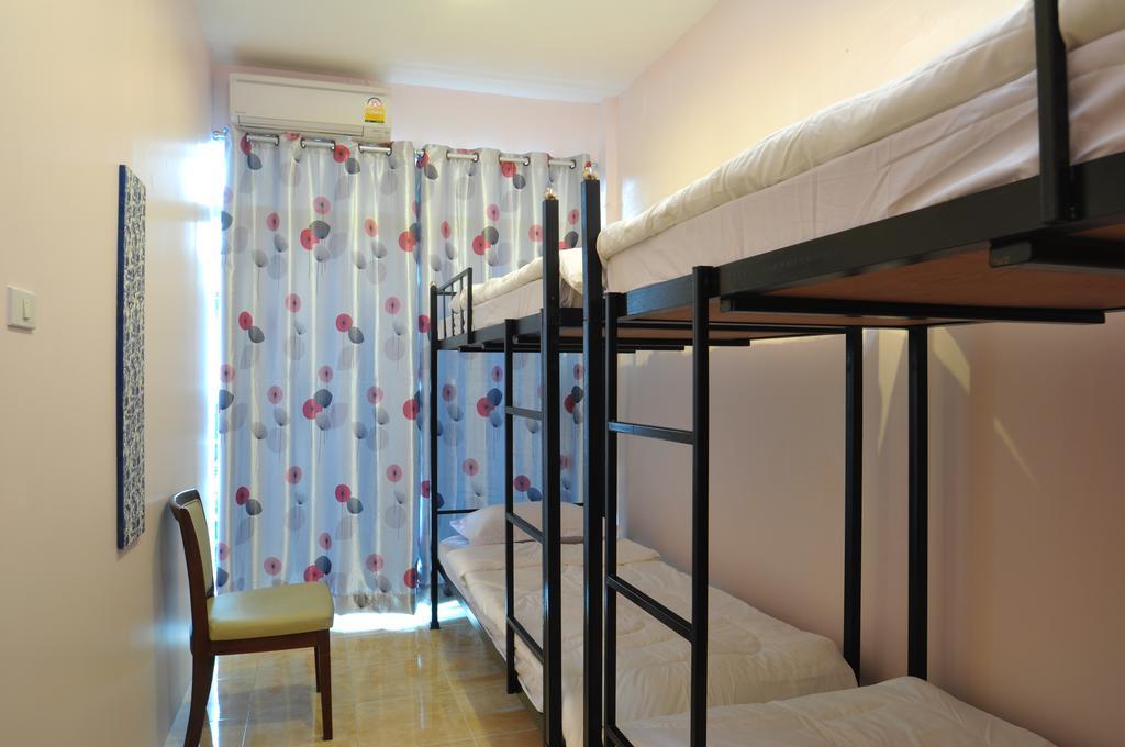 Orchid Hostel Bangkok Dış mekan fotoğraf