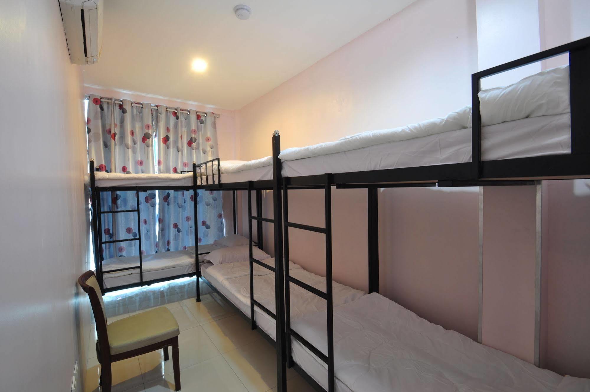 Orchid Hostel Bangkok Dış mekan fotoğraf