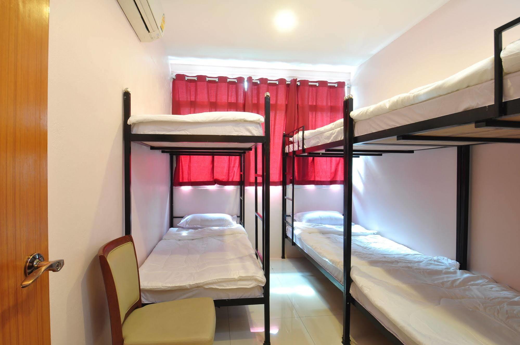 Orchid Hostel Bangkok Dış mekan fotoğraf