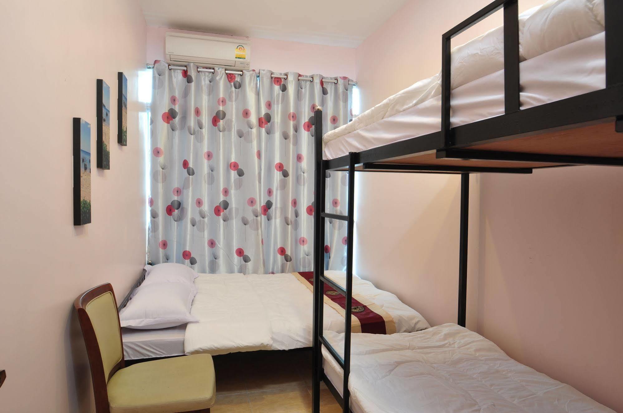 Orchid Hostel Bangkok Dış mekan fotoğraf